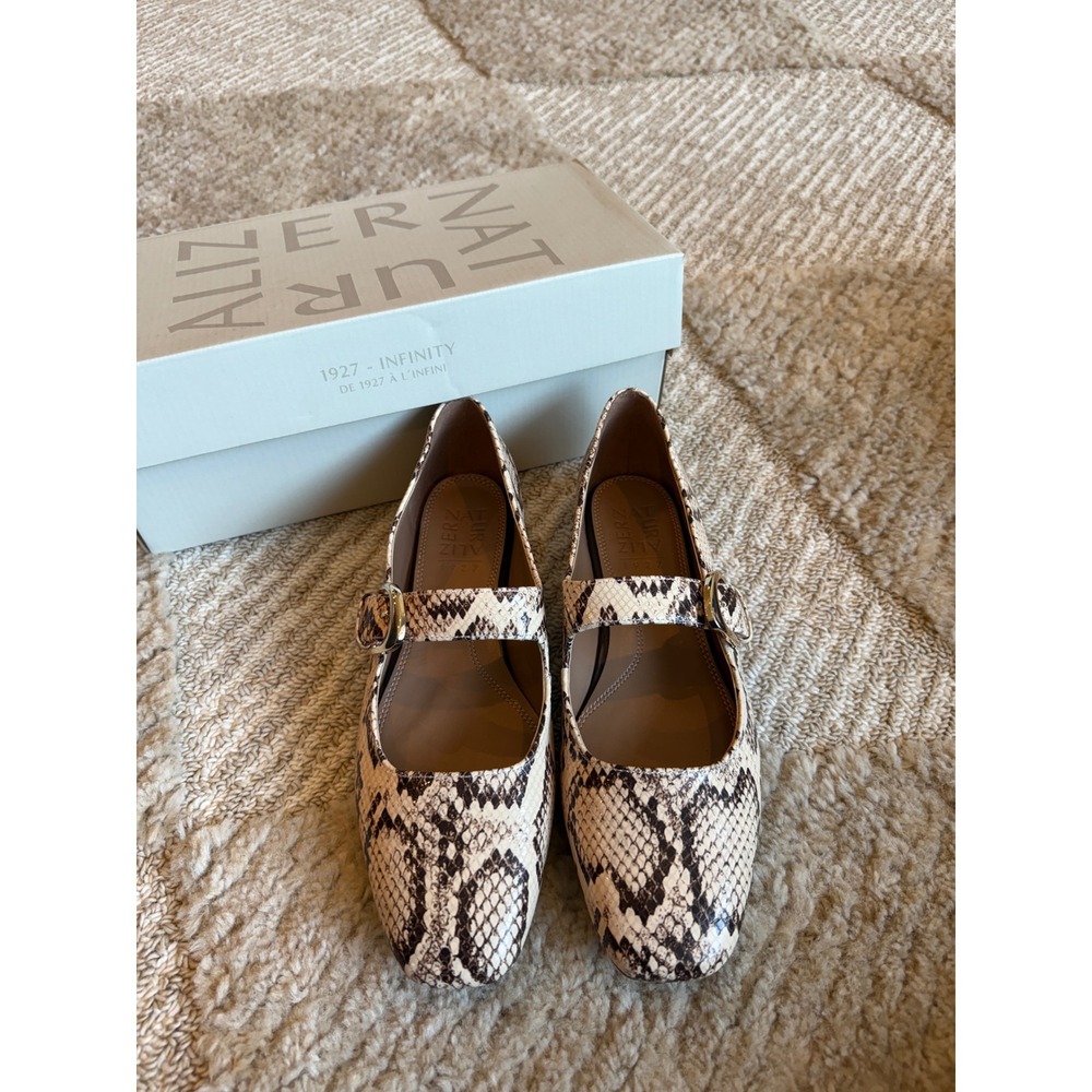 Naturalizer Cosmic Mary Jane Flats Beige Snake Skin Print Shoes 8M